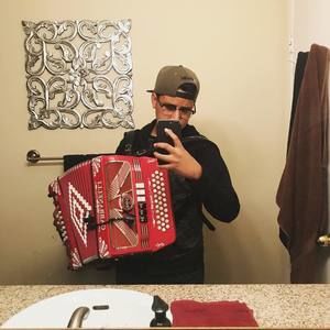 Meet your Posher, Marlon